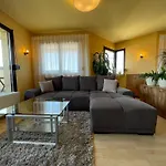 Appartement Zentrale Grosszuegige Dachterassen Whg Am Stadtpark In 15 Min Mit U-bahn Zur Messe *